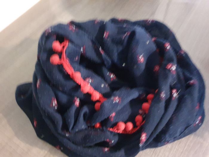 Lot de foulards  6/8 1ns - photo numéro 3