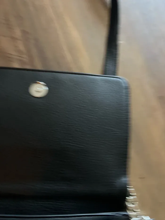Sac replay noir bandoulière avec des étoile et inscription argent - photo numéro 5