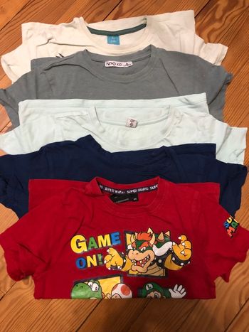 Lot 5 maillots 8 ans