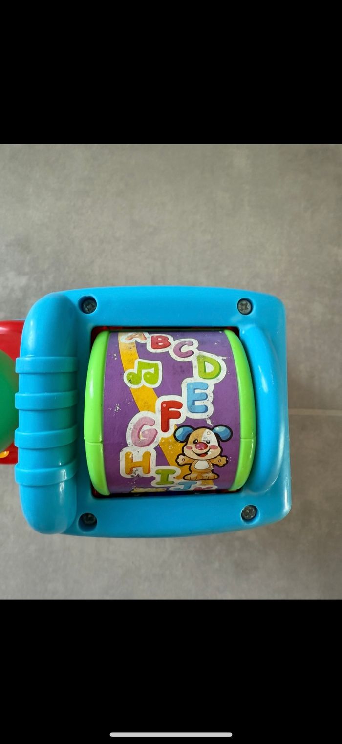 Locomotive lumineux et sonore Fisher Price - photo numéro 4