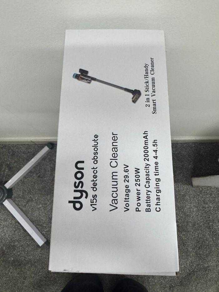 Aspirateur Dyson - photo numéro 2