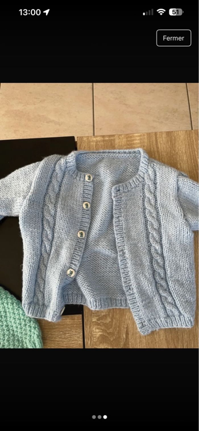 2 gilets fait main 12-18 mois - photo numéro 3