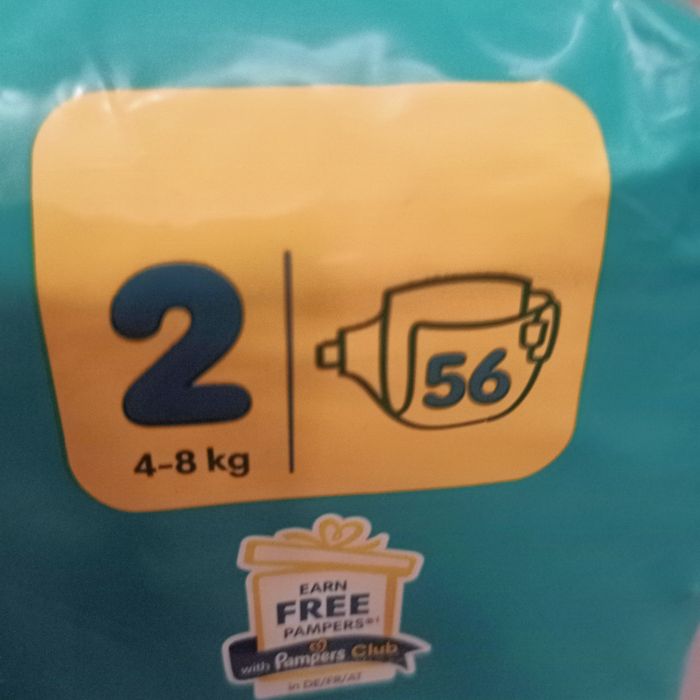Pampers baby dry taille 2(174 couches) - photo numéro 2