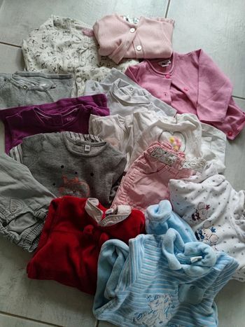 Lot 6 mois 16 pièces