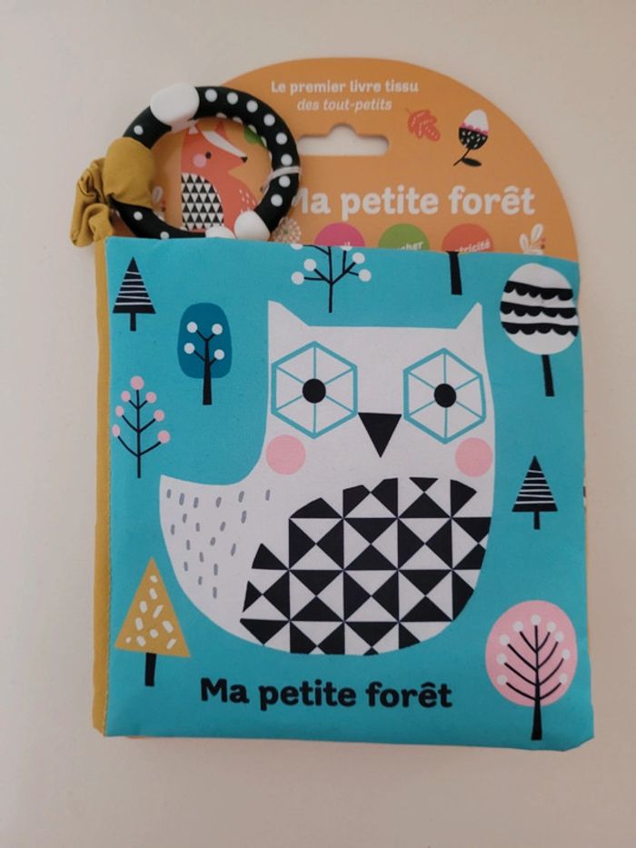 Livre Bébé neuf