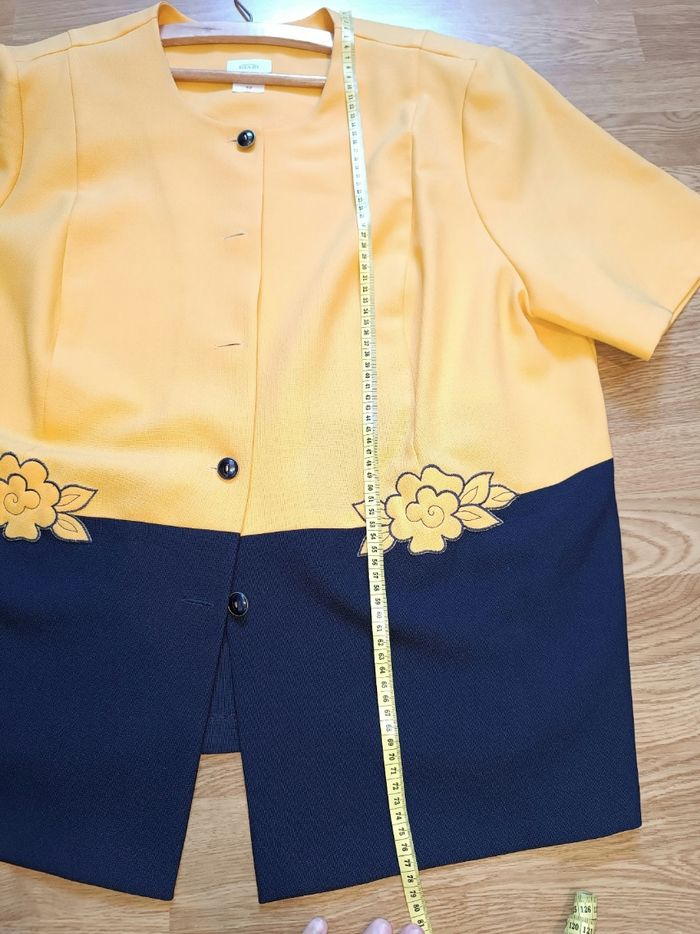 Ensemble tailleur+short - photo numéro 7