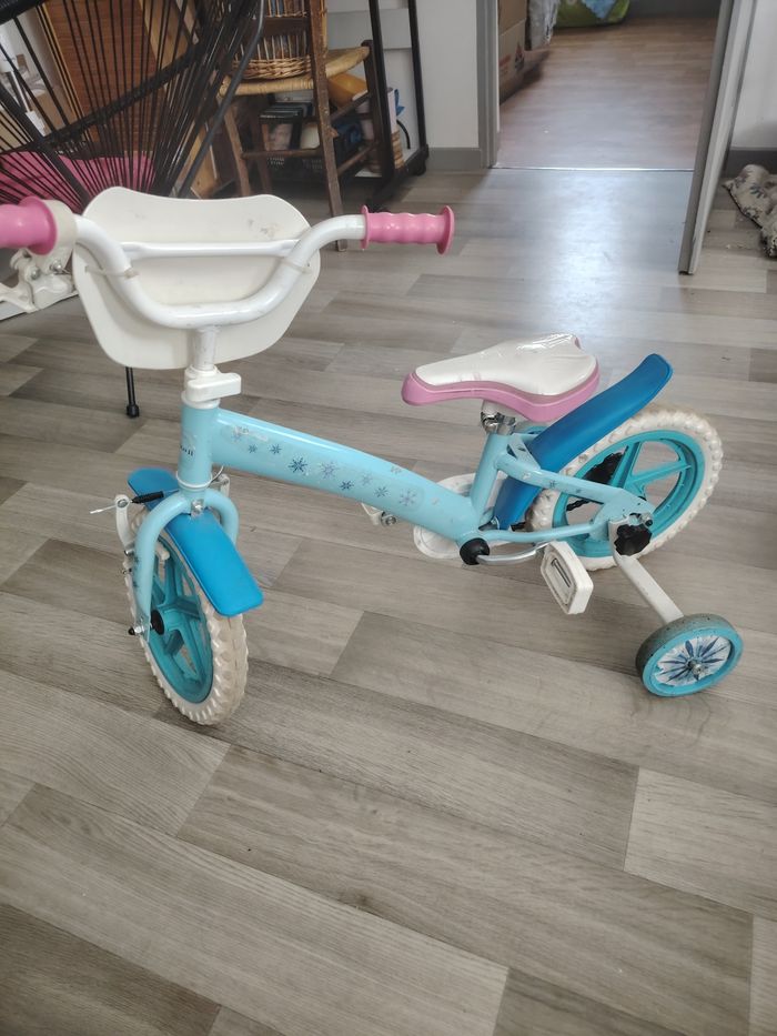 Vélo fille - photo numéro 2