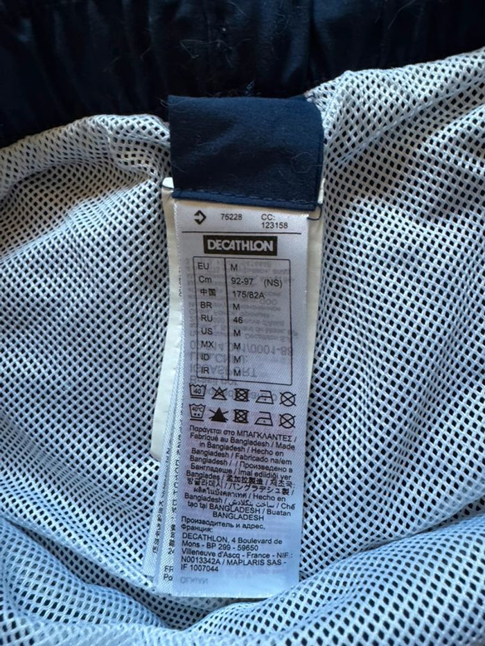 Short de bain Decathlon Taille M - photo numéro 3