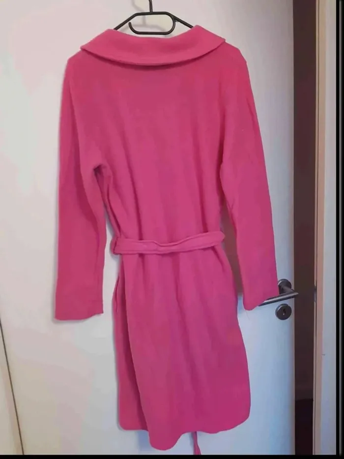Peignoir  de nuit  pyjama  taille  36 - photo numéro 5