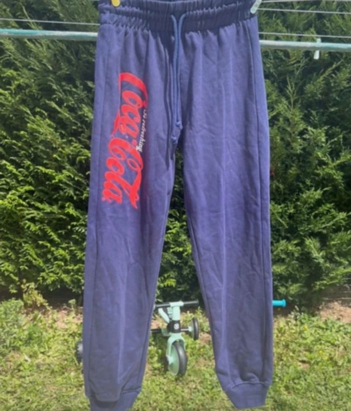 Jogging coca cola taille S bon état
