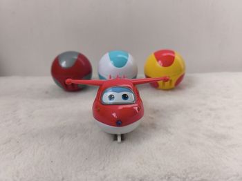 Super wings transforming jette & ball