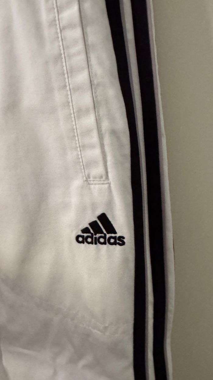 Bermuda Blanc Adidas taille 40/42 - photo numéro 3