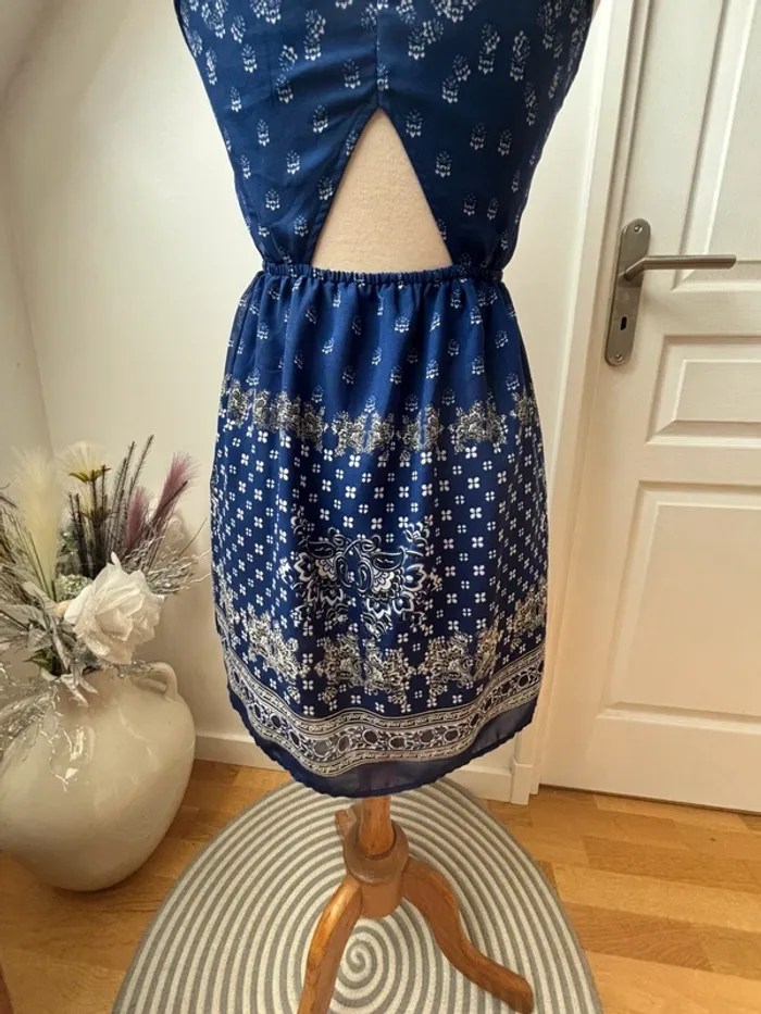 💙 Jolie robe d’été H&M T40 à prix doux 💙 - photo numéro 10