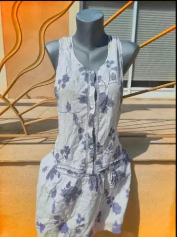 Robe en coton en excellent état, taille L.