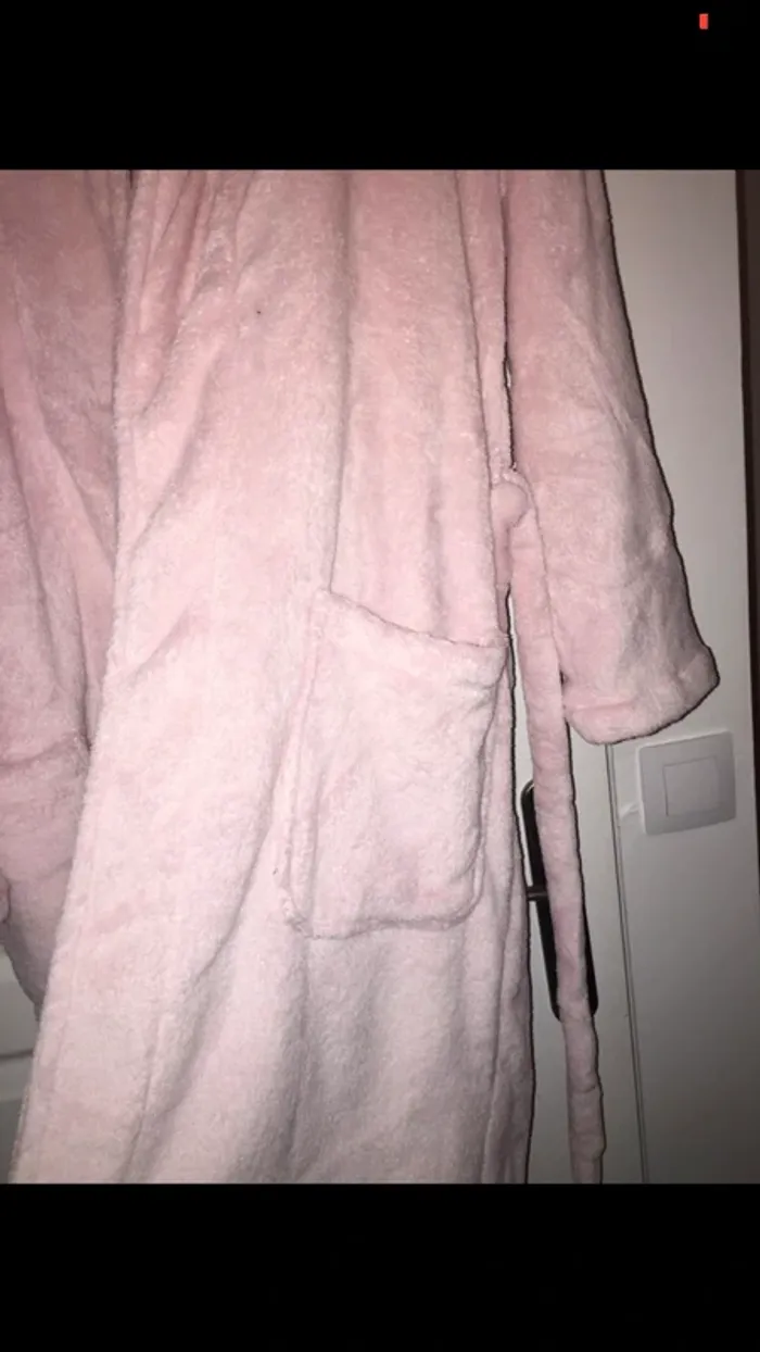 Peignoir rose taille M - photo numéro 2
