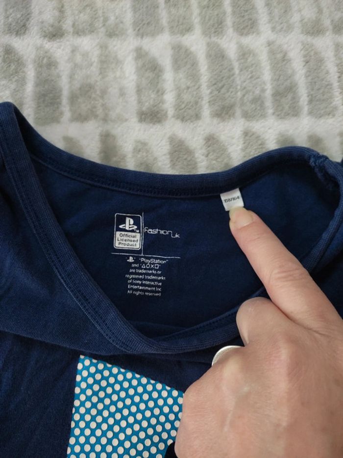 Débardeur bleu marine PlayStation taille 14 ans - photo numéro 3