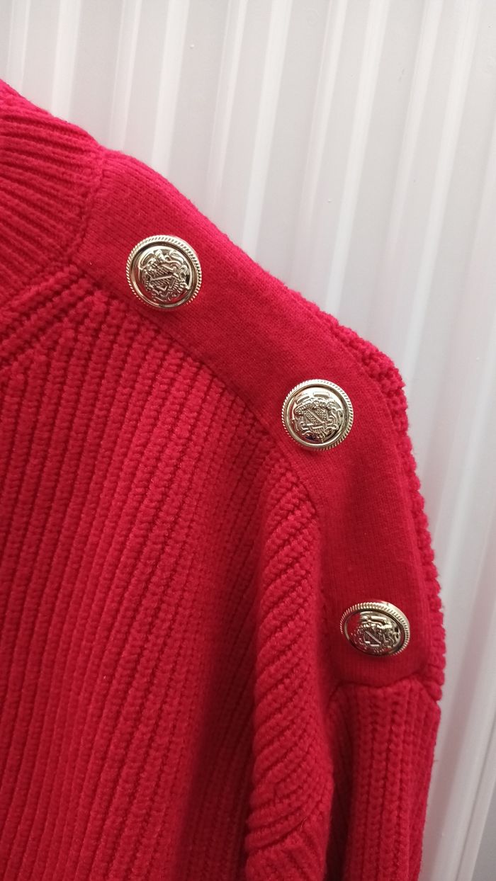 Pull rouge - photo numéro 2