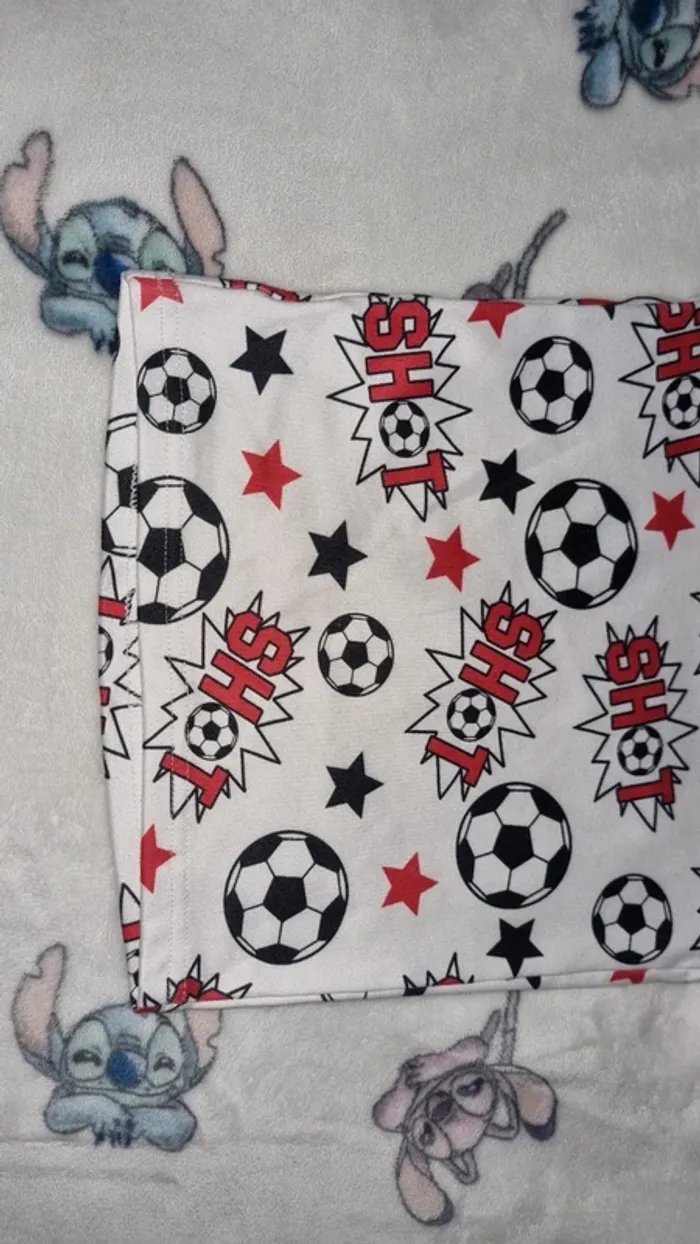 Pyjama short 6 ans en très bon état - photo numéro 6
