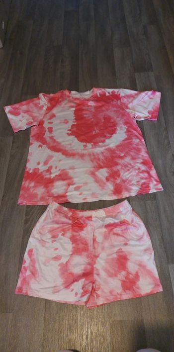 Ensemble de sport neuf taille s