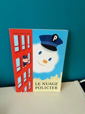 Livre école des loisirs le nuage policier