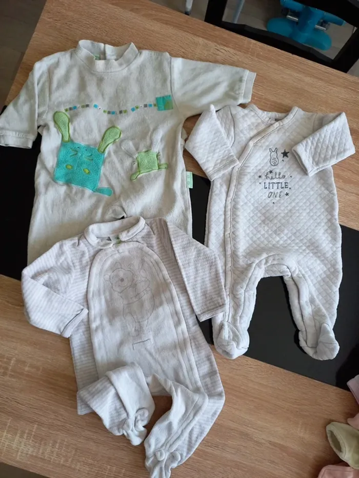 Lot 3 pyjamas Mixte 6 mois