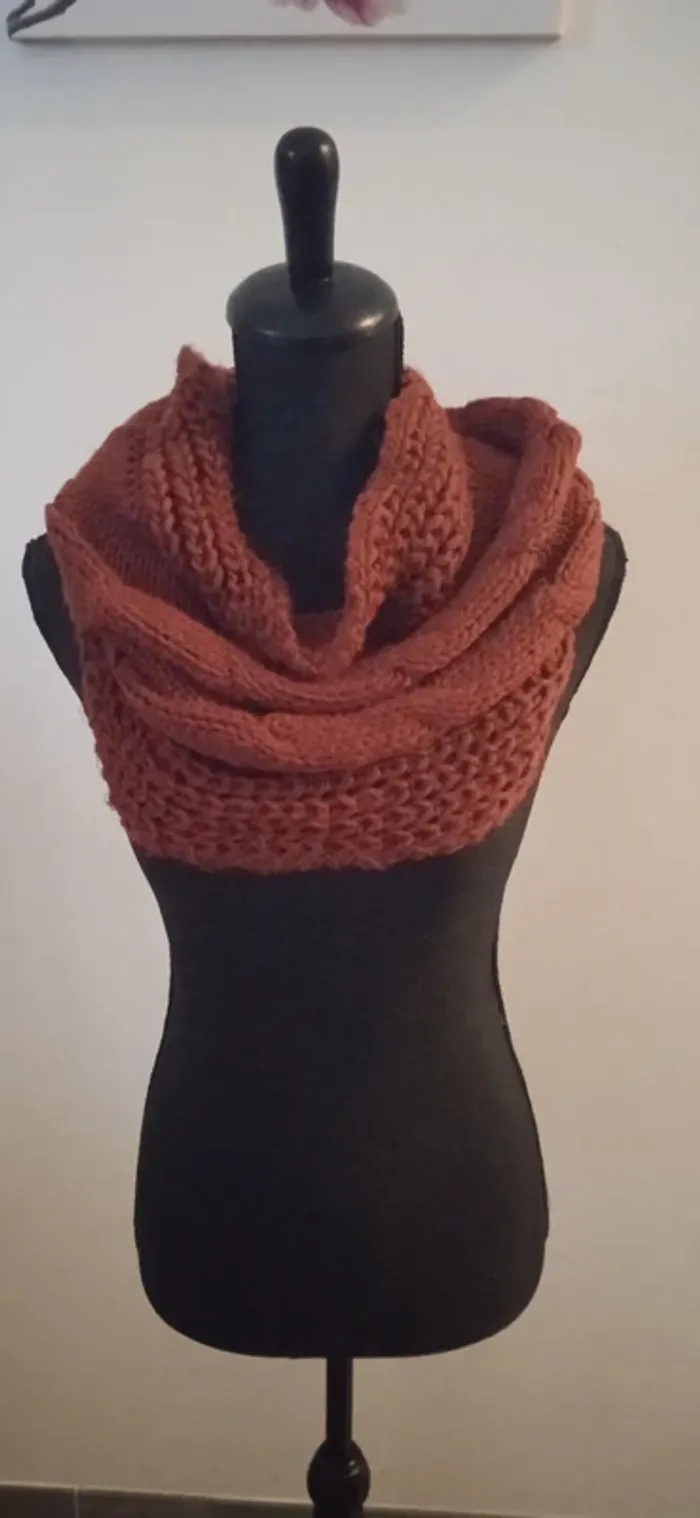 Tour de cou/écharpe - photo numéro 3