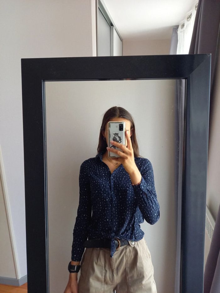 Chemise bleue xs