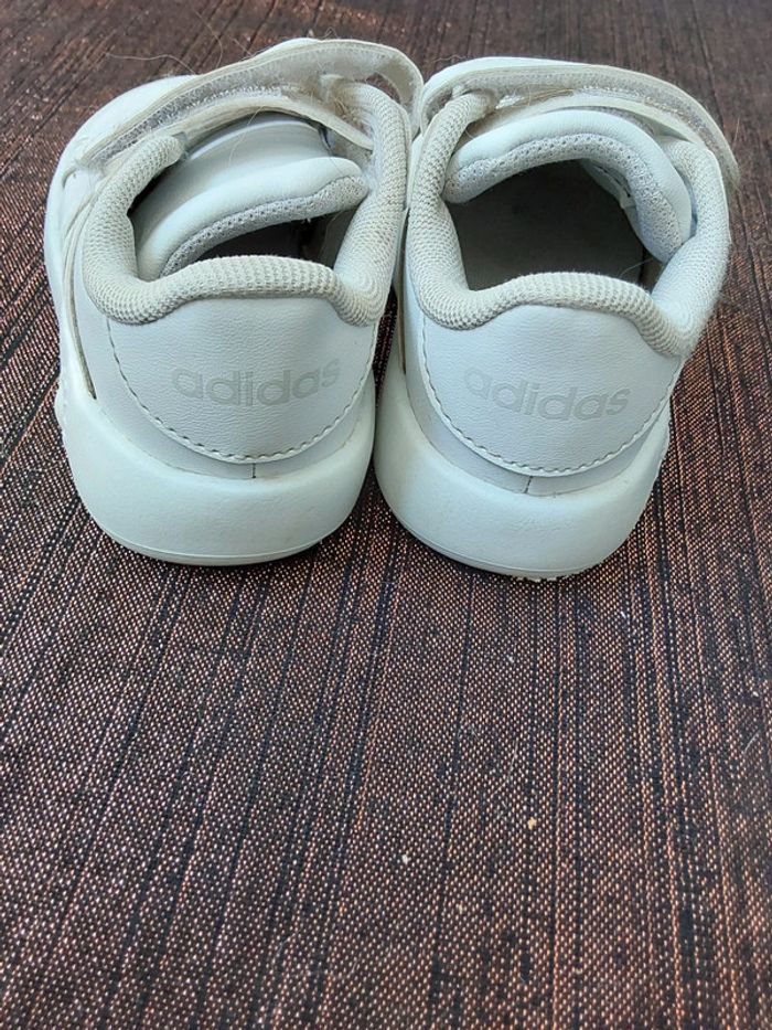 Basket Adidas - photo numéro 3