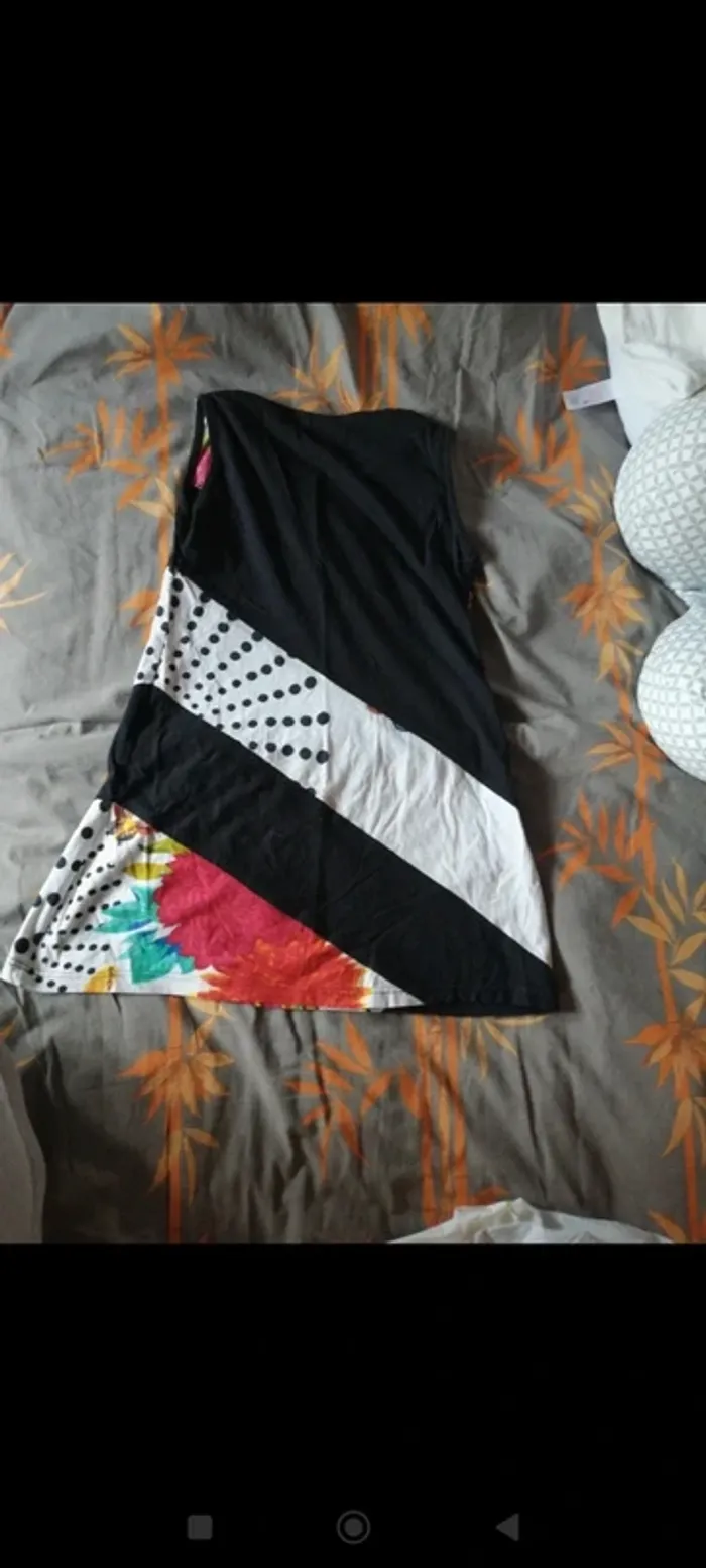 Robe coloré sans manche style Desigual - photo numéro 3