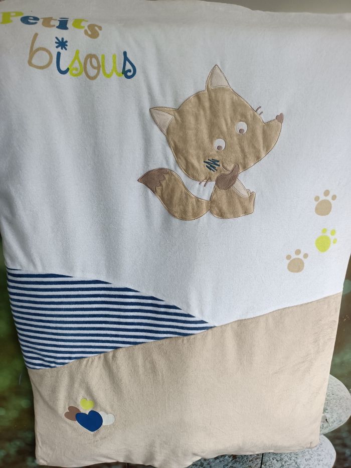 Couverture lit bébé mots d'enfants