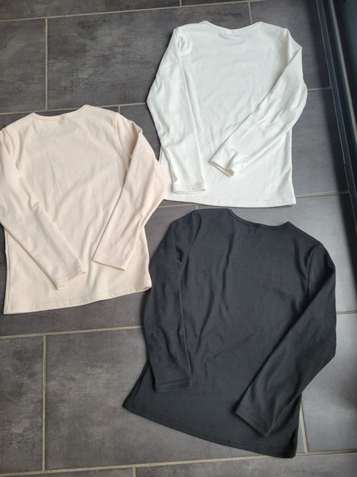 Lot t shirts neufs - photo numéro 8