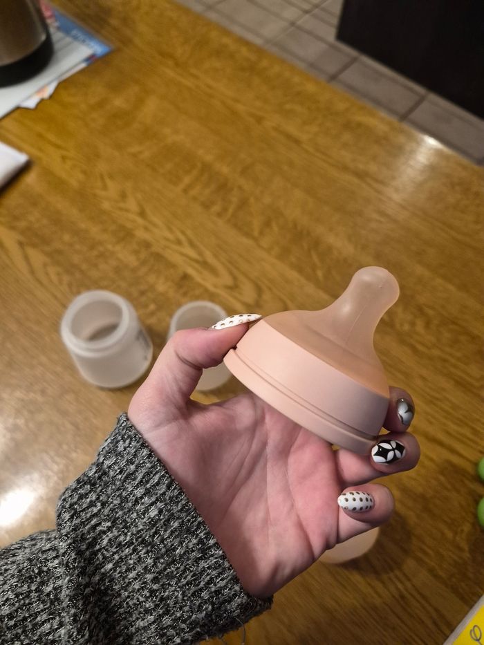 Biberon suavinex zéro zéro - photo numéro 4