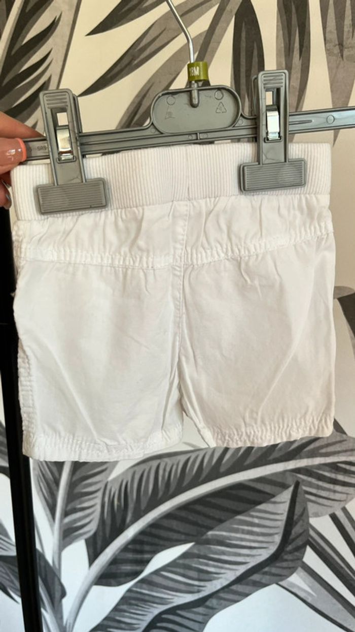 Short blanc - photo numéro 3