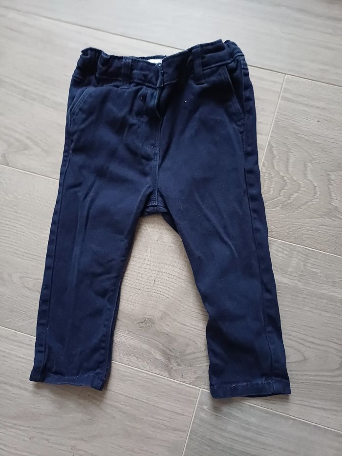 Pantalon taille 12 mois