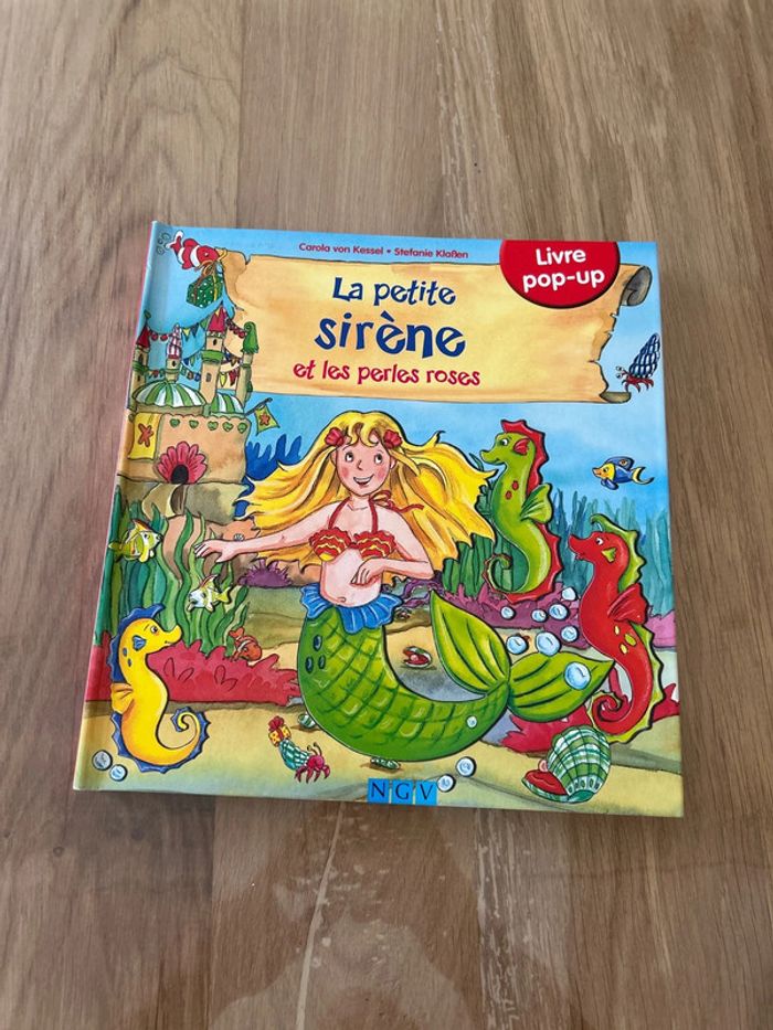 Libre le petite sirène et les perles roses