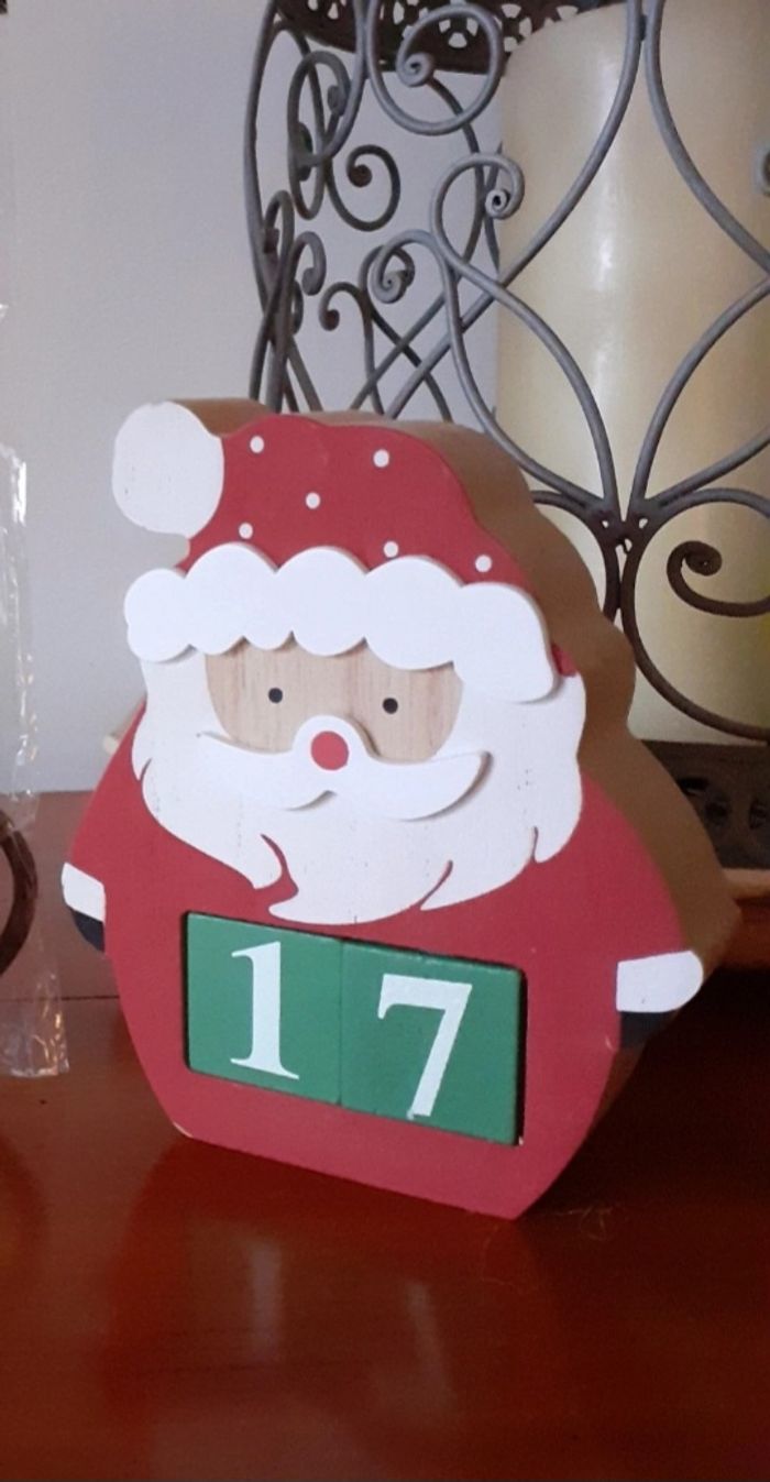 Neuf: Calendrier perpétuel/ de l'avent en bois massif - photo numéro 3