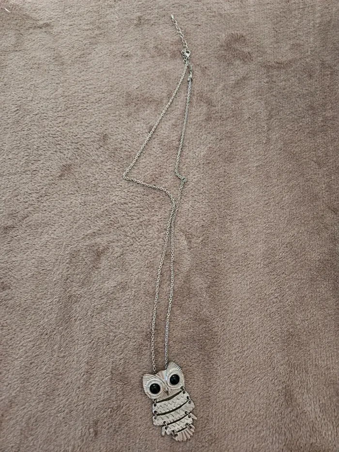 Collier long
