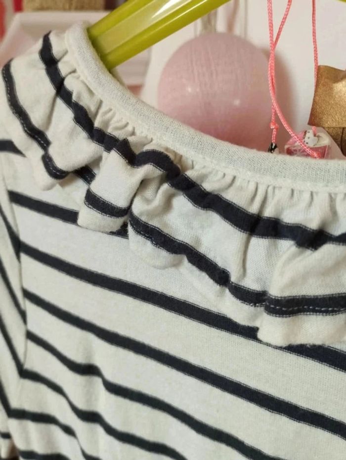 Robe rayée Gocco 5-6 ans neuve - photo numéro 2