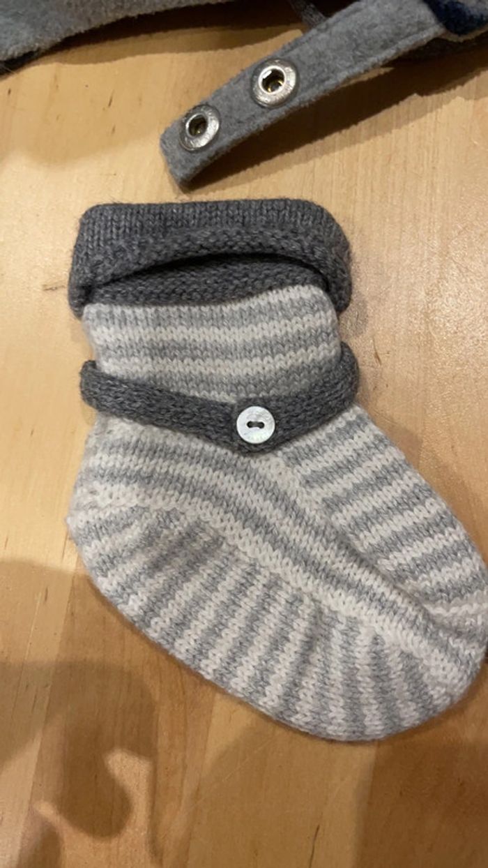 Ensemble bonnet bottons bébé - photo numéro 2