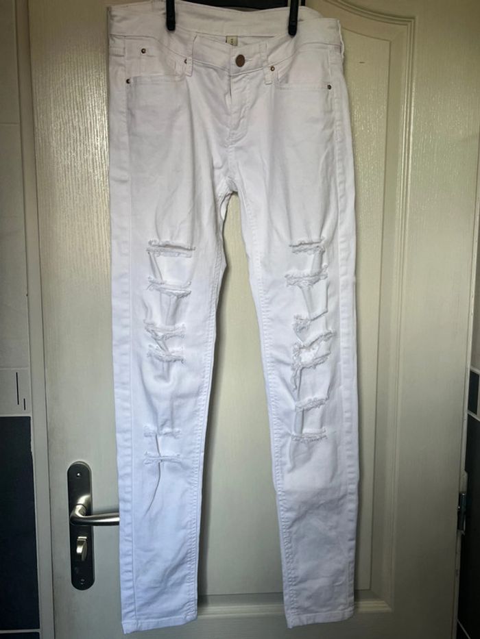 Jean troué Mango taille 36