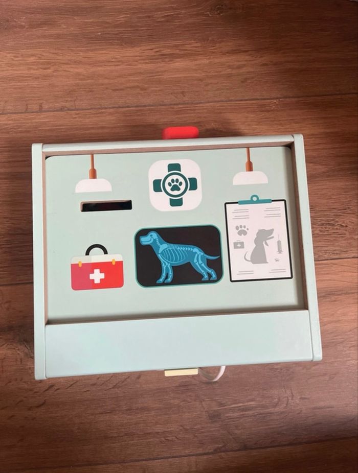 Palette vétérinaire en bois - photo numéro 3