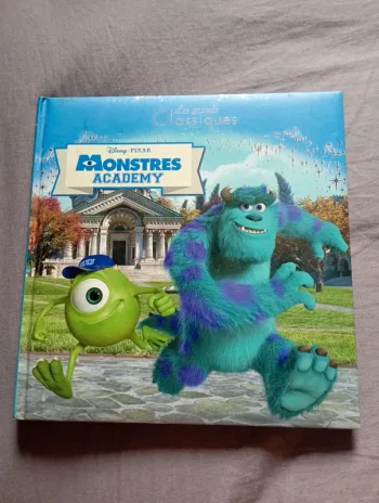 Livre monstres academy