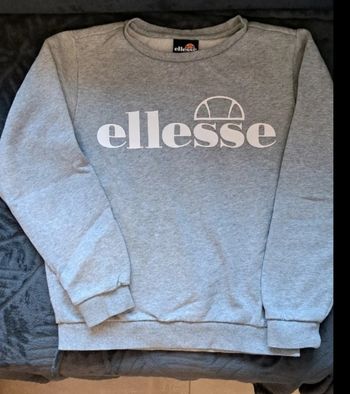 Ensemble ellesse