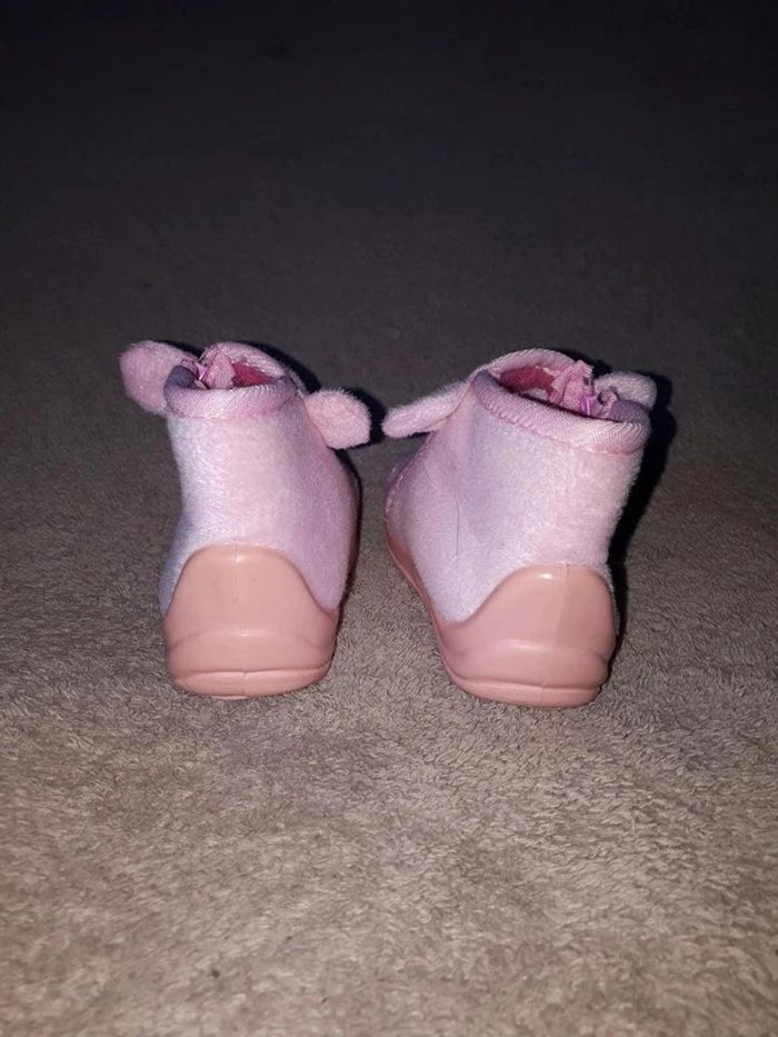 Chaussons bébé 18 - photo numéro 4