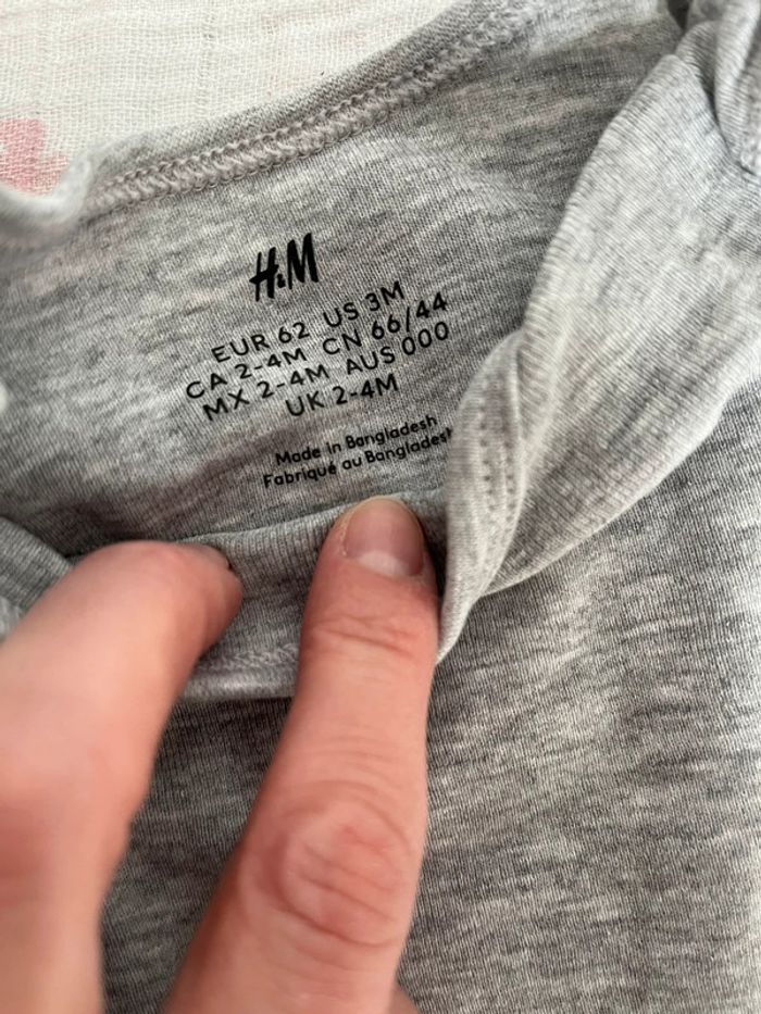 Lot 2 bodies H&M - photo numéro 3