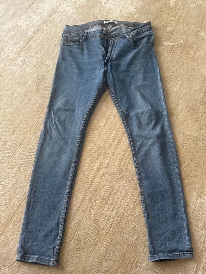 Jean homme Zara 44