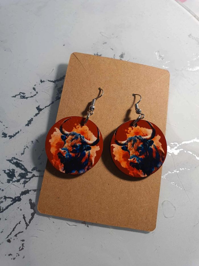 boucle d'oreille taureau