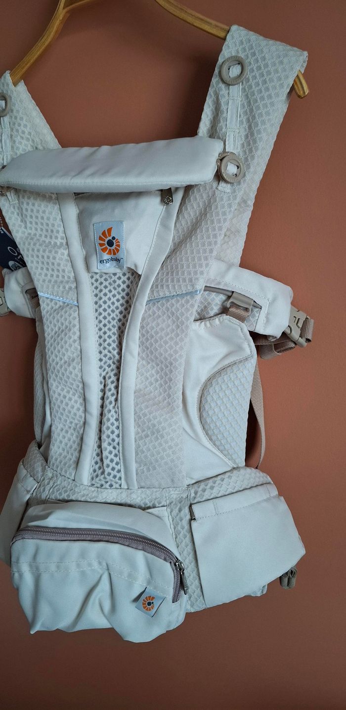 Porte-bébé ergobaby omnibreeze neuf - photo numéro 4