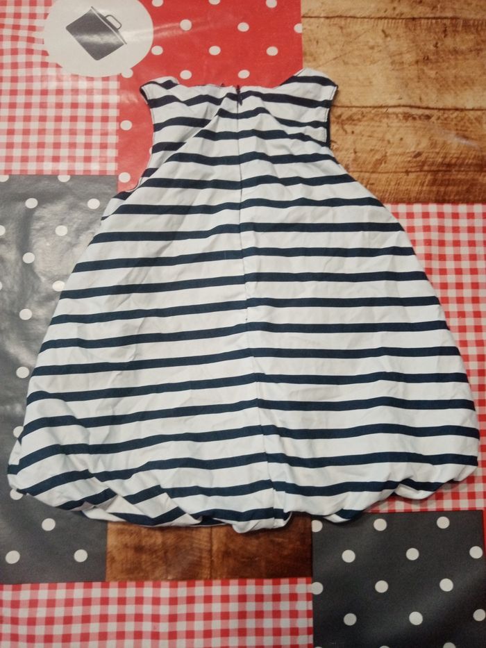 Robe  taille 6mois - photo numéro 4