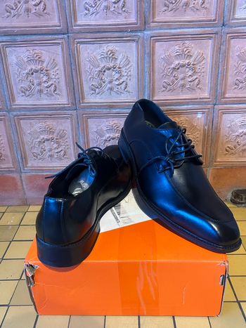 Chaussures Habillées - Taille 46 - Derbies Classiques - État Proche du Neuf